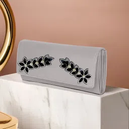 g m w Casual, Formal, Party, Sports Grey Clutch image 5