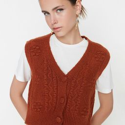 Trendyol Women Brown Cable Knit Crop Sweater Vest-picture-48