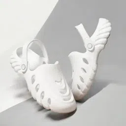 cooperwings Men Sandal image 3