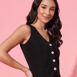 trend arrest Trend ArrestV-Neck Woven Waistcoat Top image 3