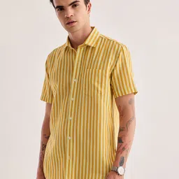 Red Flame Vertical Striped Spread Collar Cotton Linen Casual Shirt image 4