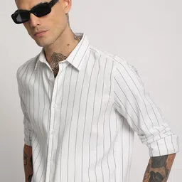 THE BEAR HOUSE Slim Fit Vertical Stripes Twill Spread Collar Casual Shirt-image-13
