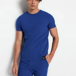 Trendyol Men Round Neck T-shirt And Shorts Night suit-picture-11