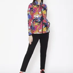 Chkokko Women Gold-Coloured & Black Geometric Printed Tracksuit-picture-28