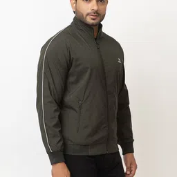 TWEUNBOY Solid Men Wind Cheater image 4