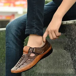 boltago Men Sandal image 2