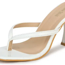 retro walk Women Heels Sandal image 4