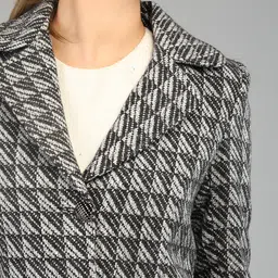 honnete 100 % Polyester Checkered Coat For Women image 5