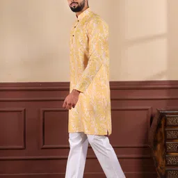 koshin Men Pure Linen Kurta Pyjama Set image 4