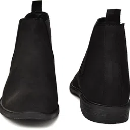 hida Boots For Men image 2