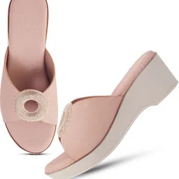 froh feet Women Heels Sandal image 5