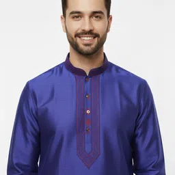 ethnicbyzainab Men Art Silk Kurta Set image 5