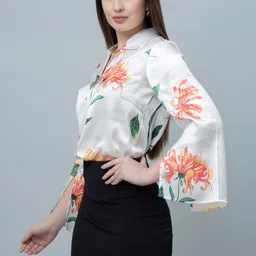 purys Women Regular Fit Floral Print Spread Collar Casual Shirt image 4