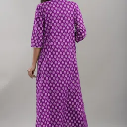 divastri Women Pure Cotton Kurta Pant Dupatta Set image 2