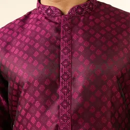 diwas by manyavar Men Self Design Art Silk Straight Kurta image 2