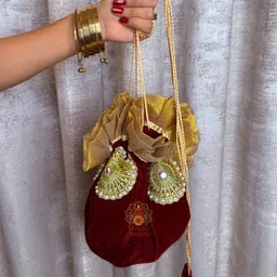 shagun shakti Women Maroon Potli-picture-25