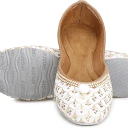 tryfeet Stlylish Ethnic Jutti Jutis For Women image 3