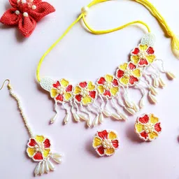 Sangria Gold-Plated Pearl-Beaded Floral Shaped Jewellery Set-picture-17
