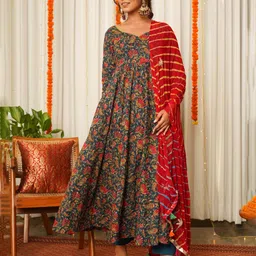 NANGALIA RUCHIRA Floral Printed V-Neck Pure Cotton Kurta with Trousers & With Dupatta-image-20