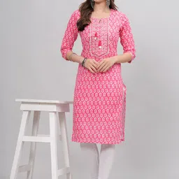 OH MI DIOS Women Floral Printed Keyhole Neck Gota Patti Kurta-image-17