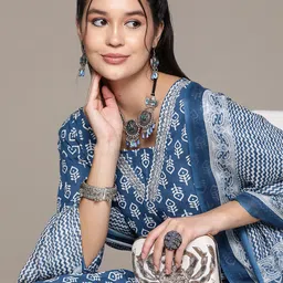 Readiprint Fashions Ethnic Motifs Printed Beads & Stones Pure Cotton Kurta Set image 1