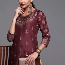 Indo Era Women Maroon and Gold-Toned Ethnic Motifs Foil Print Kurta with Palazzos-picture-21