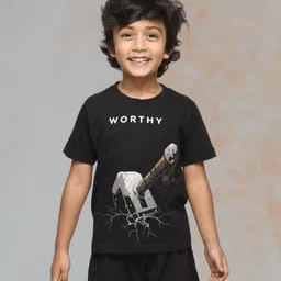 Nap Chief Unisex Kids Black & White Thor Worthy Printed Tshirt & Shorts Set-image-75