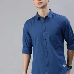 Roadster Men Blue Regular Fit Solid Sustainable Casual Shirt-image-40