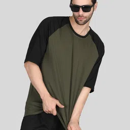 Raxedo Men Dry-Fit Travel Ready Old Money Raglan T-Shirt-picture-17