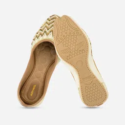 Anouk Women Embellished Ethnic Mojaris with Embroidered Flats image 5