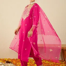 Indo Era Women Ethnic Motifs Embroidered Sequinned Kurta with Trousers & Dupatta image 3