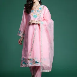 Indo Era Floral Embroidered Thread Work Kurta With Trousers & Dupatta image 5