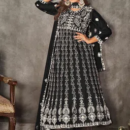 Warthy Ent Embroidered Semi-Stitched Dress Material-picture-25