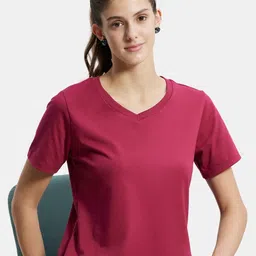 Jockey Cotton Rich Relaxed Fit Solid Curved Hem Styled T-Shirt-image-75