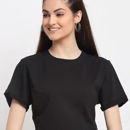 DOOR74 Women Black Solid Crop T-shirt-image-72