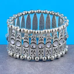 ZIVOM Women Brass Kundan Oxidised Silver-Plated Bracelet-picture-34