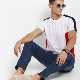 Bukkl Slim Fit Colourblocked Round Neck Cotton T-shirt-picture-17