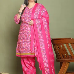 Rajnandini Pluz Size V-Neck Geometric Printed Straight Kurta with Salwar & Dupatta-picture-11