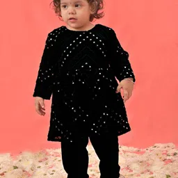 VASTRAMAY Girls Ethnic Motifs Embroidered Mirror Work Kurta With Churidar-picture-48