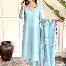 HERE&NOW Floral Embroidered Kurta with Trousers & Dupatta-picture-23