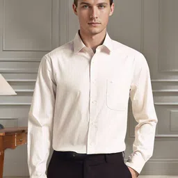 Arrow Men Tailored Fit Spread Collar Geometric Printed Cotton Formal Shirt-picture-24