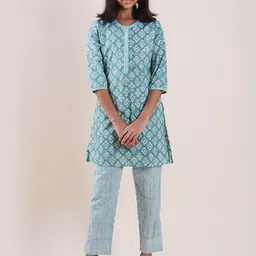 Sangria Girls Sea Green Floral Printed Pure Cotton Straight Kurta With Trouser-picture-24