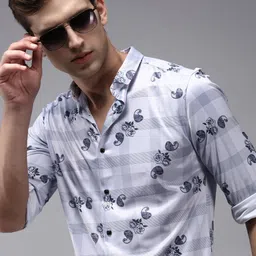 SHOWOFF Men Lavender & Black Classic Floral Cotton Casual Shirt-image-61