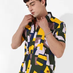 Campus Sutra Classic Geometric Printed Cotton Casual Shirt image 1