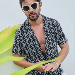 Campus Sutra Black Classic Textured Embroidered Casual Shirt-image-60