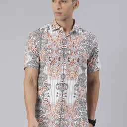 Joven Slim Fit Floral Floral Printed Casual Shirt image 1