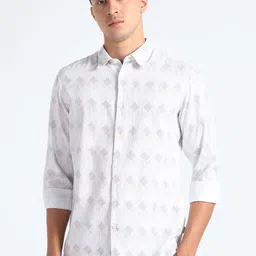 Flying Machine Slim Fit Geometric Printed Pure Cotton Casual Shirt-picture-14