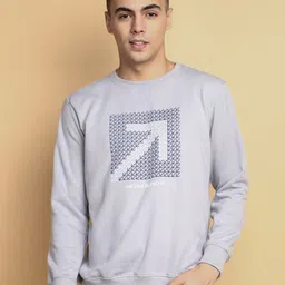 V-Mart Graphic Printed Fleece Pullover-picture-24