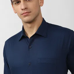 Van Heusen Men Navy Blue Pure Cotton Formal Shirt image 2