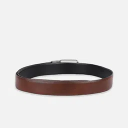 Van Heusen Men Solid Leather Formal Belt image 2